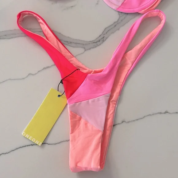 ONEONE SWIM | Bikini Top & Bottom | Size: Large - Picture 11 of 12
